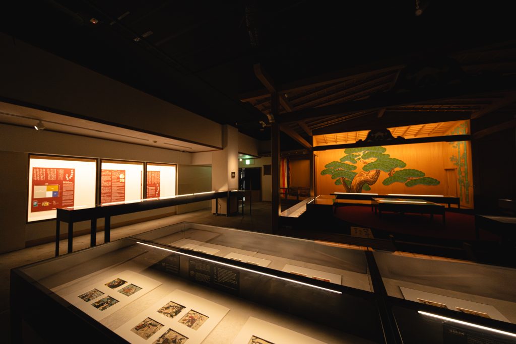 Shinjuku Kabukicho Noh stage, the exhibition room