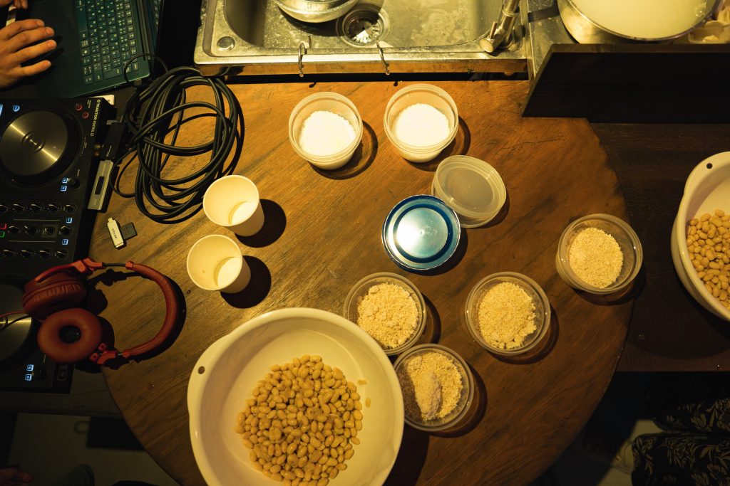 “Heibon”, Miso making ingredients