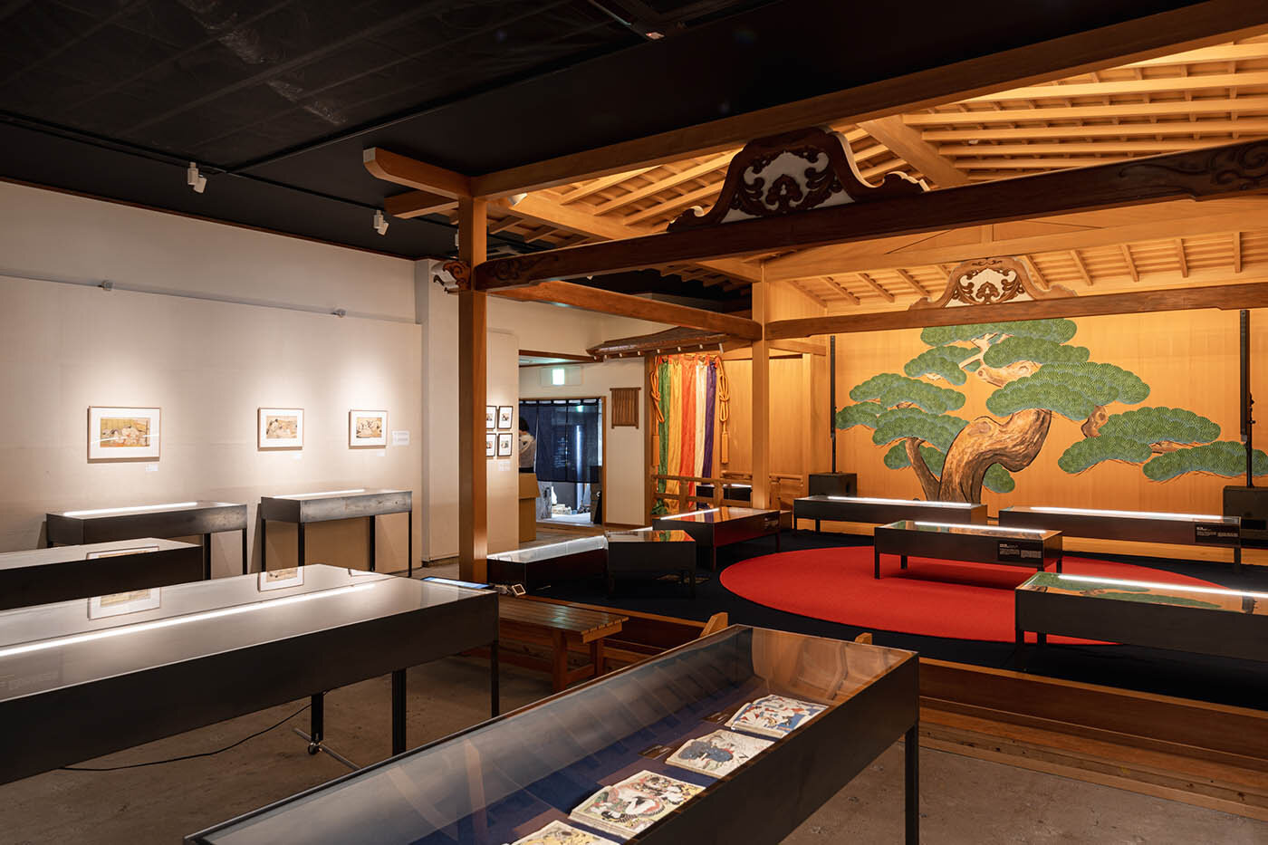 歌川国貞・歌川国芳 | 歌川国貞・歌川国芳 | EXHIBITION | 新宿歌舞