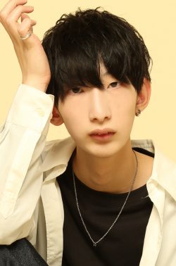 忍野 薫（Kaoru Oshino）