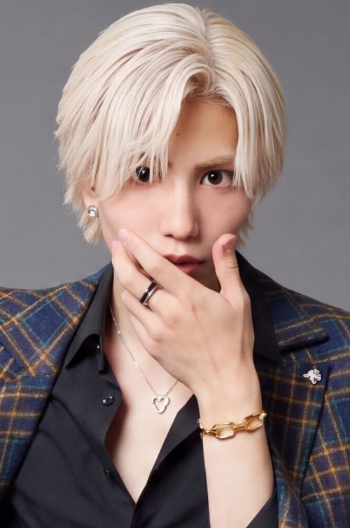 空条 承太郎Executive Player/支配人（Jotaro Kujo）プロフィール写真1