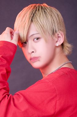 綾翔（Ayato）